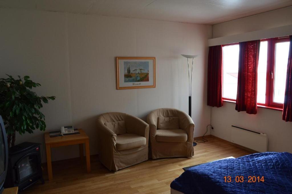 Mehamn Arctic Hotel Exterior foto